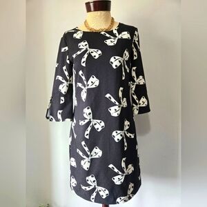 Banana Republic Factory Black And White Bow Dress 3/4 Bell Sleeve. Size 0